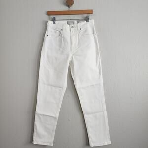 NEW Everlane The Curvy Cheeky High Waisted Straight Leg Jean White